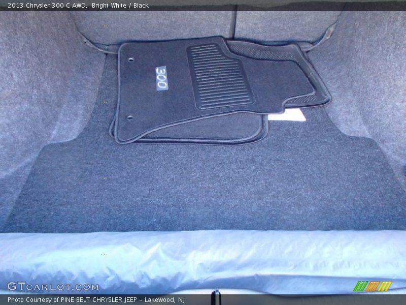 Bright White / Black 2013 Chrysler 300 C AWD