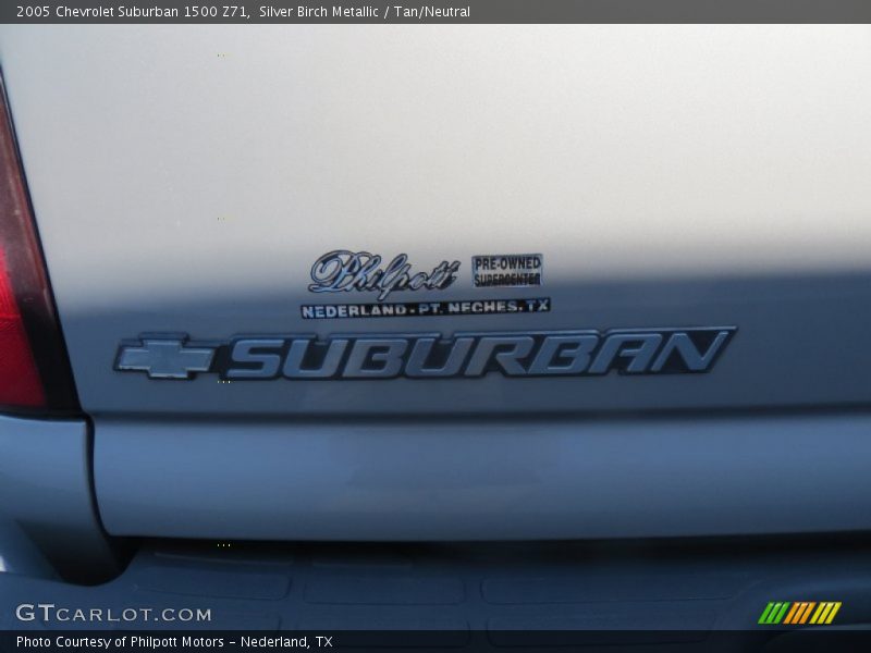 Silver Birch Metallic / Tan/Neutral 2005 Chevrolet Suburban 1500 Z71