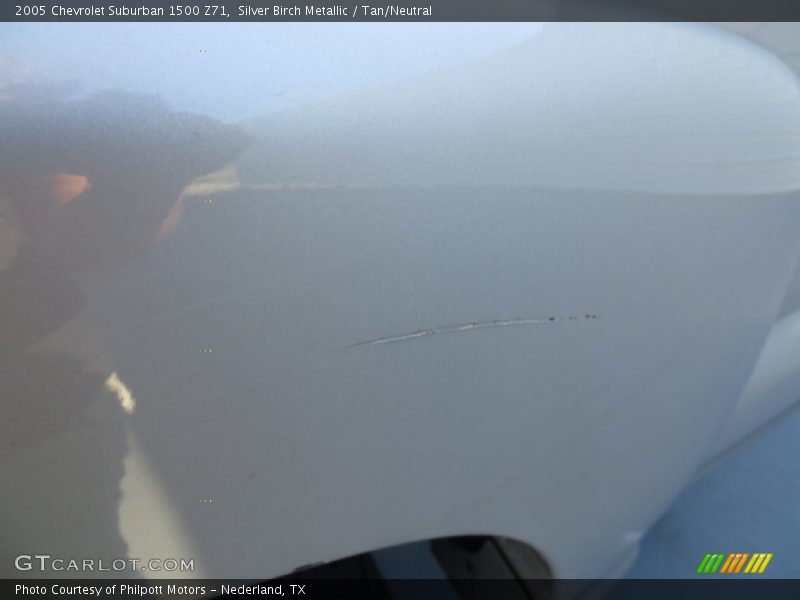 Silver Birch Metallic / Tan/Neutral 2005 Chevrolet Suburban 1500 Z71