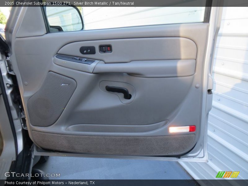 Silver Birch Metallic / Tan/Neutral 2005 Chevrolet Suburban 1500 Z71