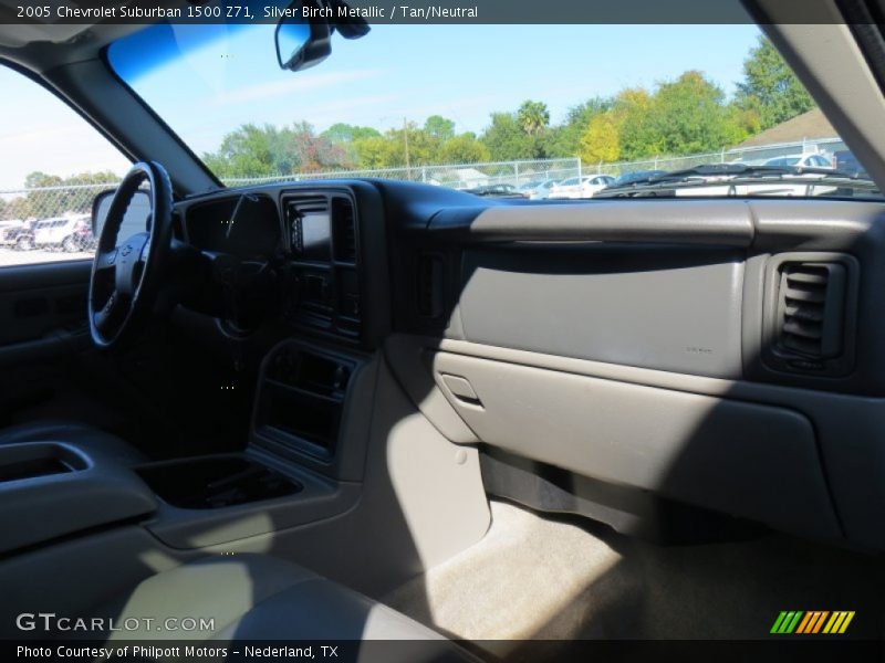 Silver Birch Metallic / Tan/Neutral 2005 Chevrolet Suburban 1500 Z71