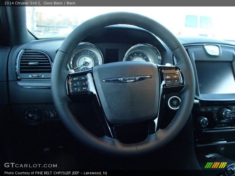 Gloss Black / Black 2014 Chrysler 300 S