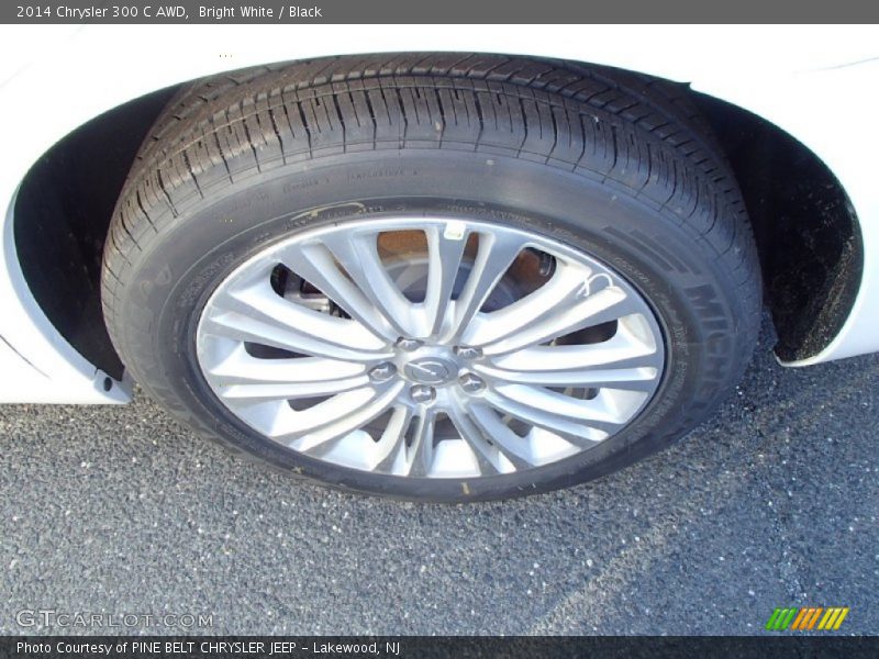 Bright White / Black 2014 Chrysler 300 C AWD