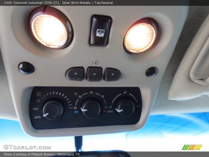 Silver Birch Metallic / Tan/Neutral 2005 Chevrolet Suburban 1500 Z71