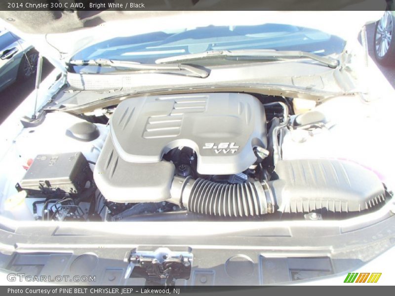 Bright White / Black 2014 Chrysler 300 C AWD