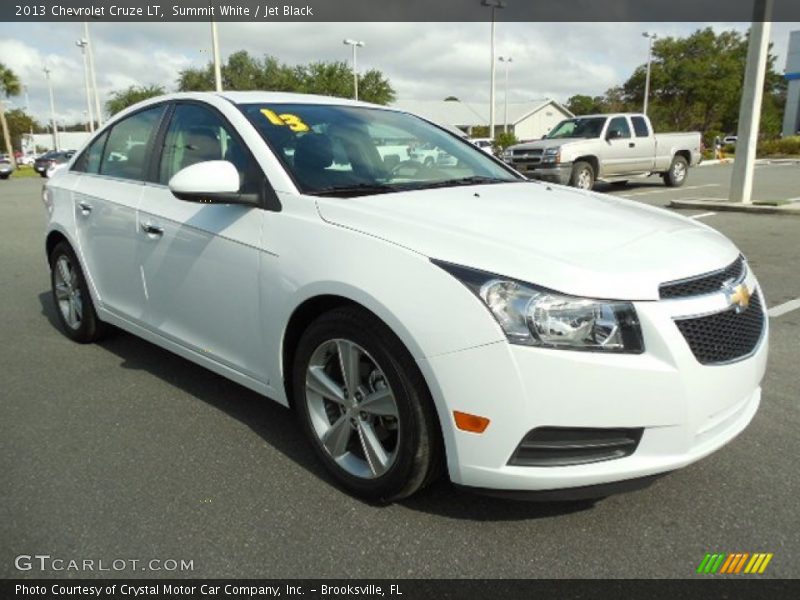 Summit White / Jet Black 2013 Chevrolet Cruze LT