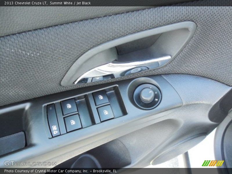 Summit White / Jet Black 2013 Chevrolet Cruze LT