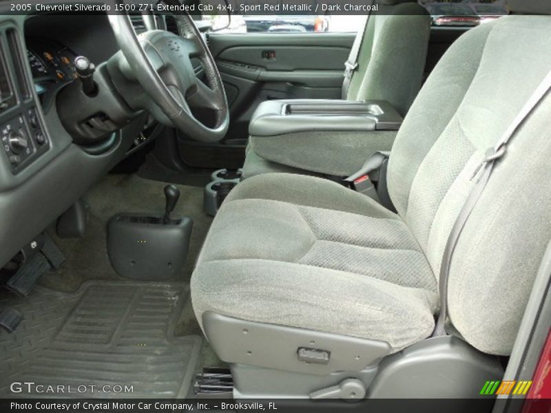 Sport Red Metallic / Dark Charcoal 2005 Chevrolet Silverado 1500 Z71 Extended Cab 4x4
