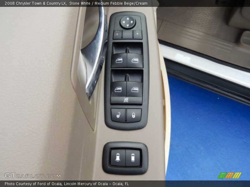 Stone White / Medium Pebble Beige/Cream 2008 Chrysler Town & Country LX