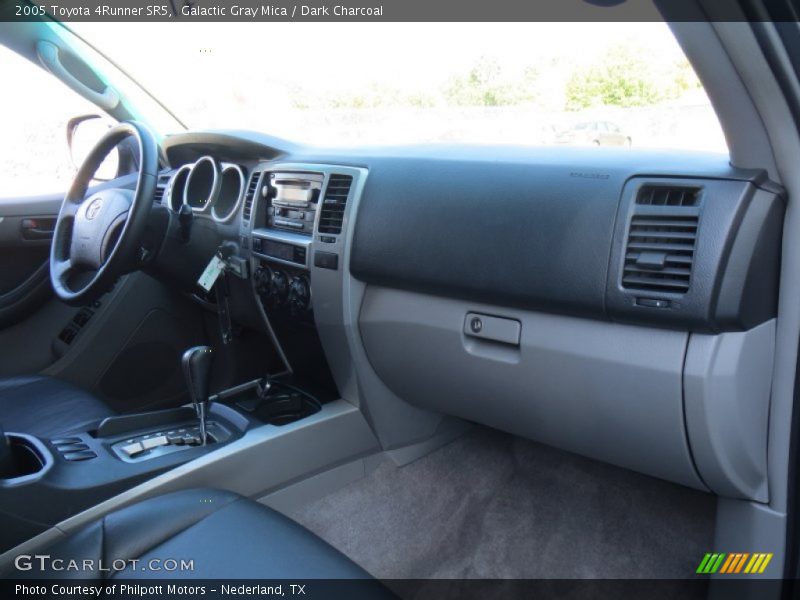 Galactic Gray Mica / Dark Charcoal 2005 Toyota 4Runner SR5