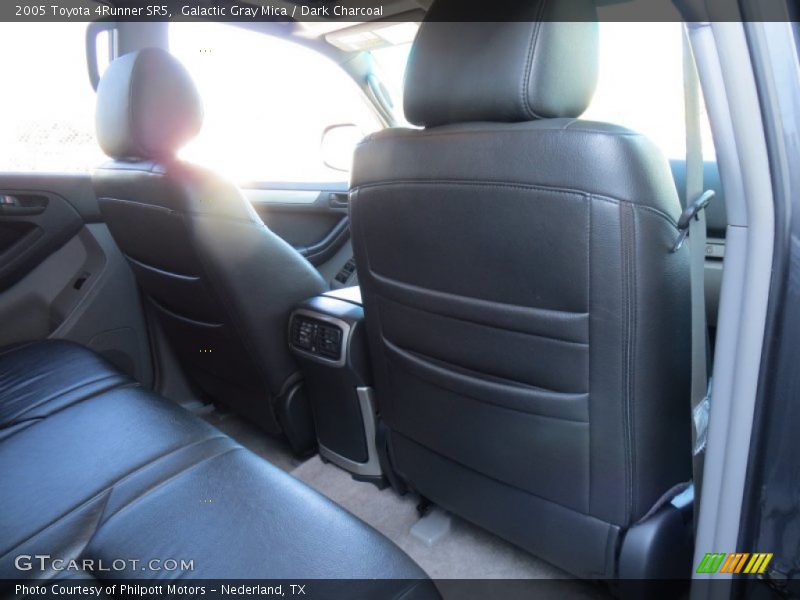 Galactic Gray Mica / Dark Charcoal 2005 Toyota 4Runner SR5