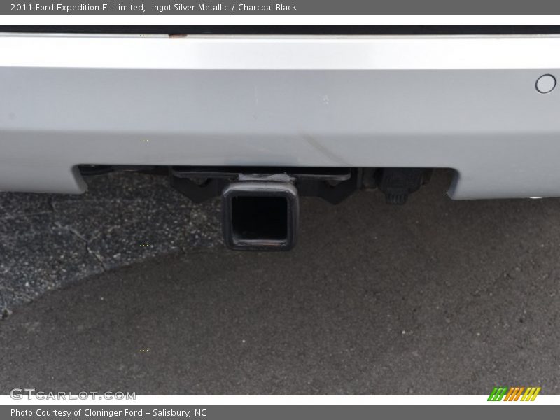 Ingot Silver Metallic / Charcoal Black 2011 Ford Expedition EL Limited