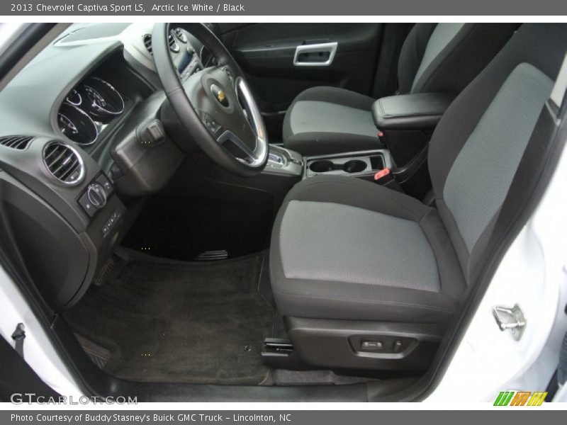 Arctic Ice White / Black 2013 Chevrolet Captiva Sport LS