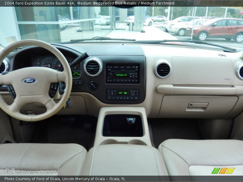 Dashboard of 2004 Expedition Eddie Bauer 4x4