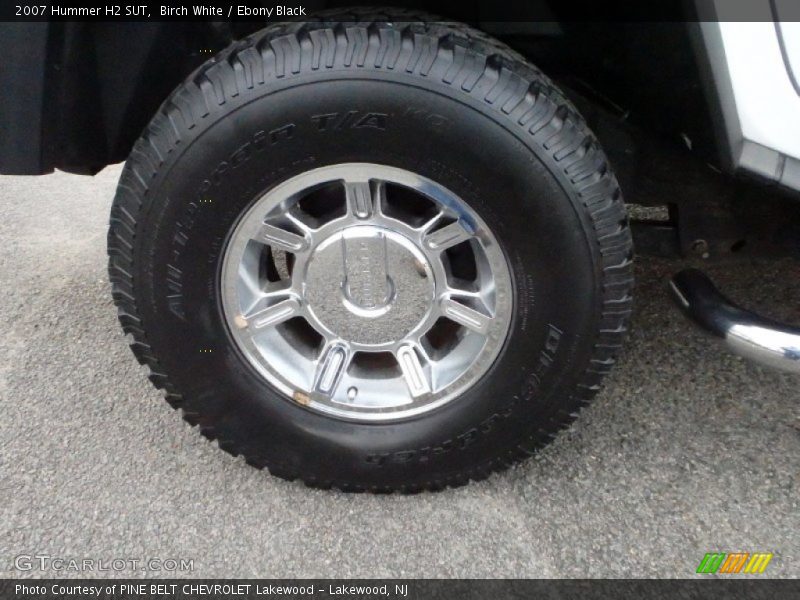 Birch White / Ebony Black 2007 Hummer H2 SUT