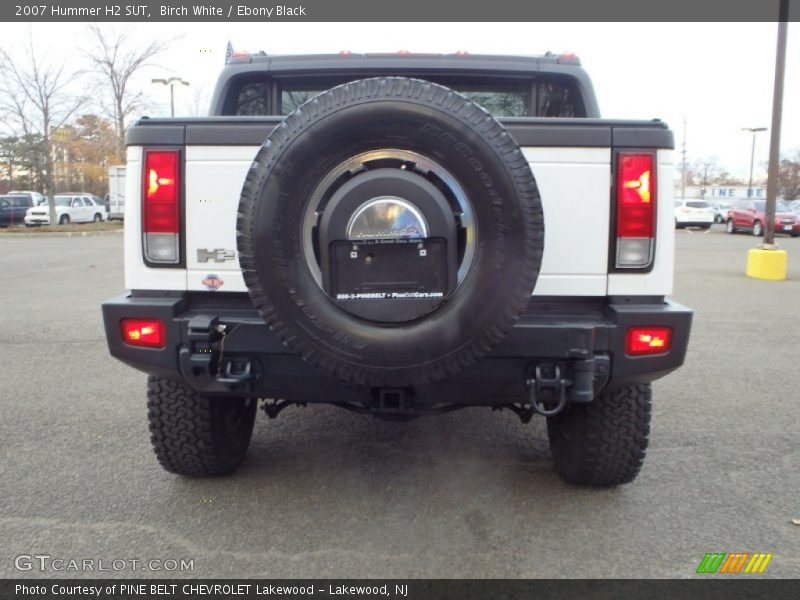 Birch White / Ebony Black 2007 Hummer H2 SUT