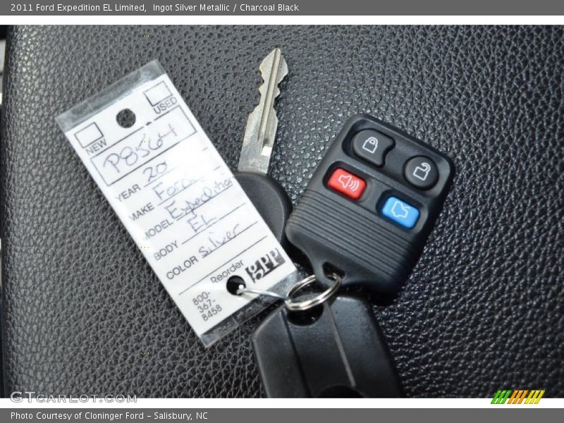 Ingot Silver Metallic / Charcoal Black 2011 Ford Expedition EL Limited