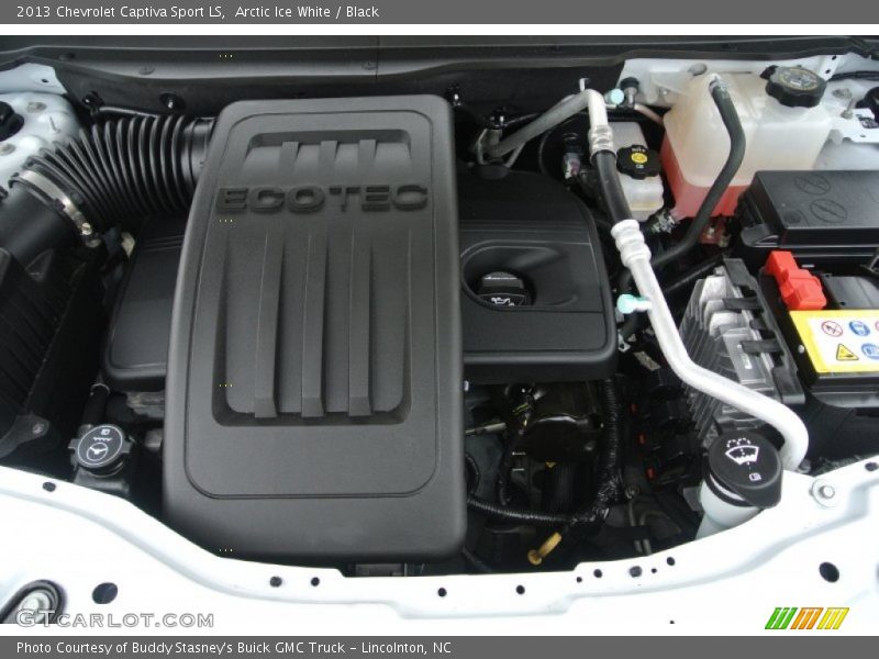 Arctic Ice White / Black 2013 Chevrolet Captiva Sport LS