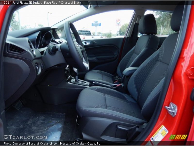 Race Red / Charcoal Black 2014 Ford Fiesta SE Sedan