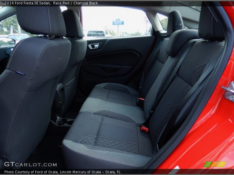 Race Red / Charcoal Black 2014 Ford Fiesta SE Sedan