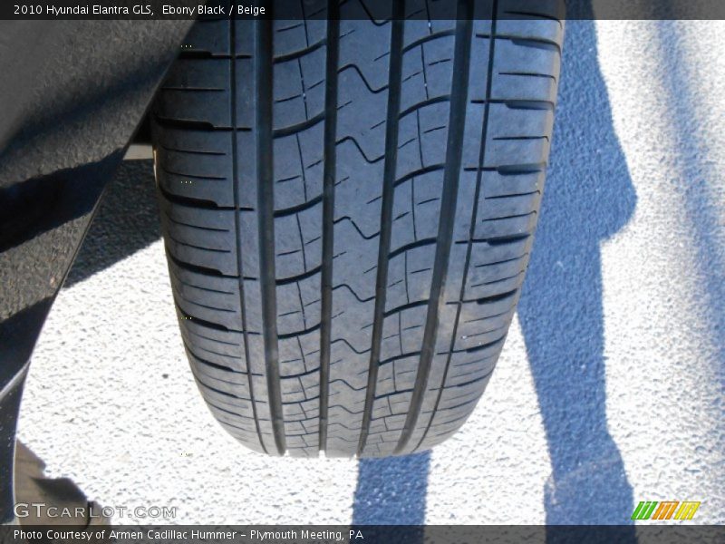 Ebony Black / Beige 2010 Hyundai Elantra GLS