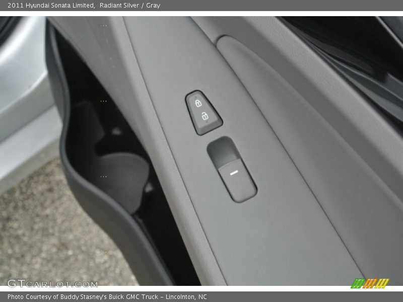 Radiant Silver / Gray 2011 Hyundai Sonata Limited