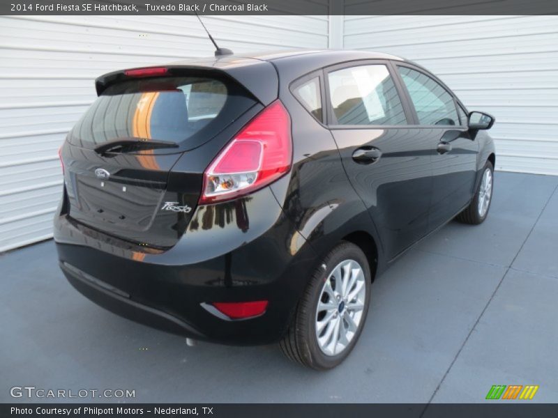 Tuxedo Black / Charcoal Black 2014 Ford Fiesta SE Hatchback