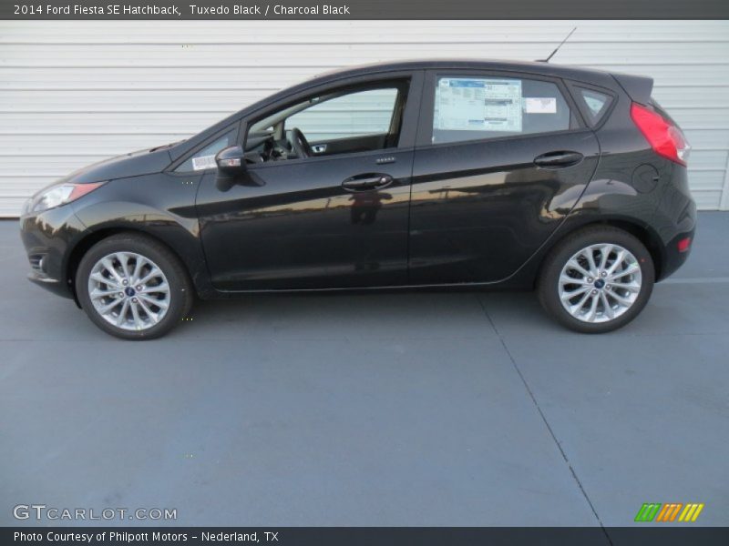 Tuxedo Black / Charcoal Black 2014 Ford Fiesta SE Hatchback