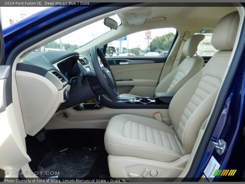 Front Seat of 2014 Fusion SE