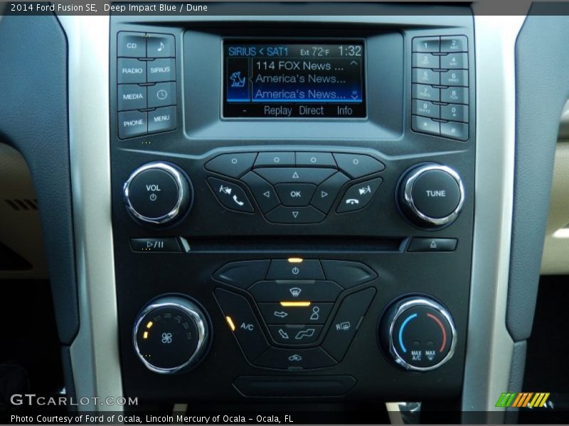 Deep Impact Blue / Dune 2014 Ford Fusion SE