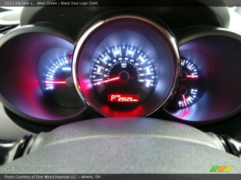 Alien Green / Black Soul Logo Cloth 2011 Kia Soul +