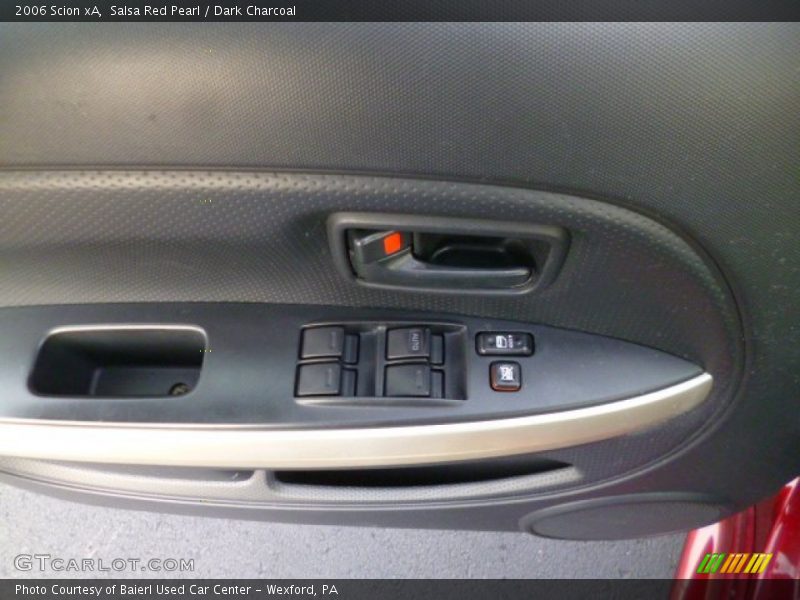 Salsa Red Pearl / Dark Charcoal 2006 Scion xA