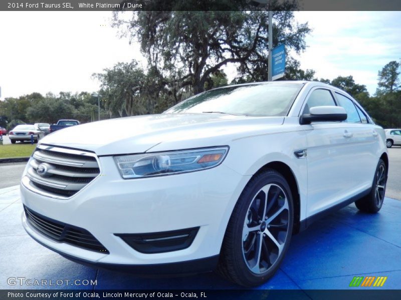 White Platinum / Dune 2014 Ford Taurus SEL