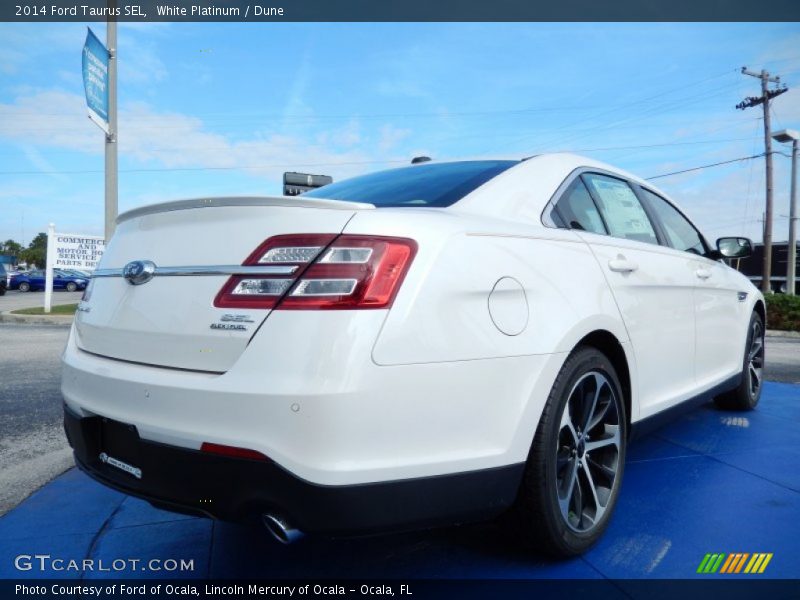 White Platinum / Dune 2014 Ford Taurus SEL