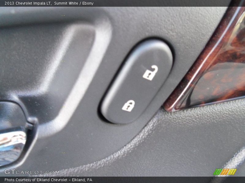Summit White / Ebony 2013 Chevrolet Impala LT