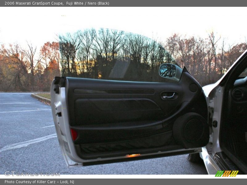 Door Panel of 2006 GranSport Coupe