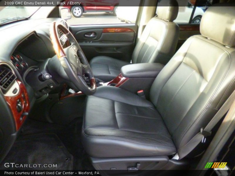 Black / Ebony 2009 GMC Envoy Denali 4x4