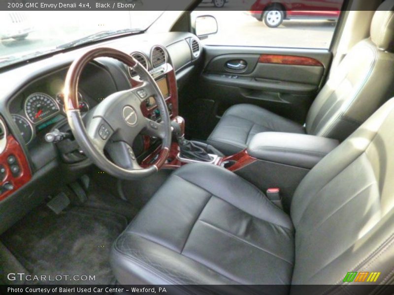 Black / Ebony 2009 GMC Envoy Denali 4x4