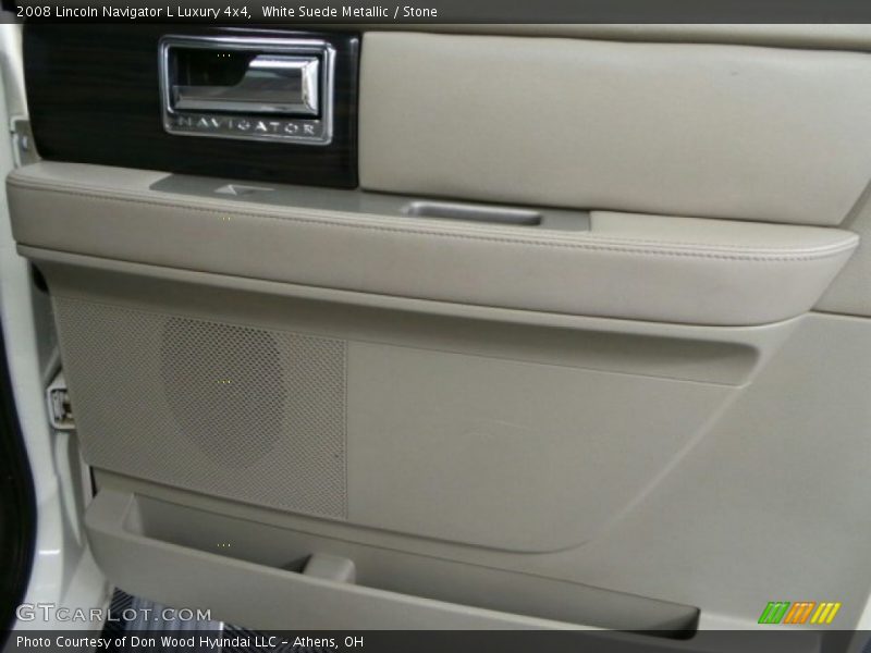 White Suede Metallic / Stone 2008 Lincoln Navigator L Luxury 4x4
