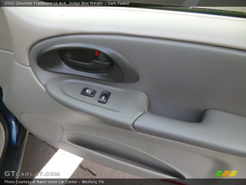 Indigo Blue Metallic / Dark Pewter 2002 Chevrolet TrailBlazer LS 4x4