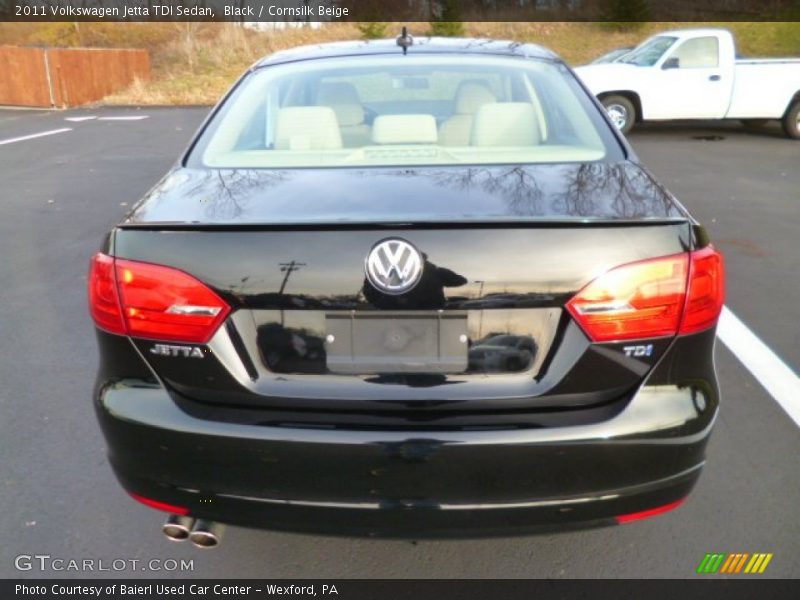 Black / Cornsilk Beige 2011 Volkswagen Jetta TDI Sedan