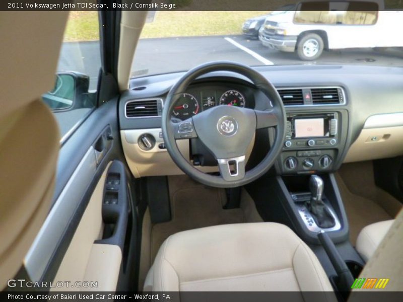 Black / Cornsilk Beige 2011 Volkswagen Jetta TDI Sedan