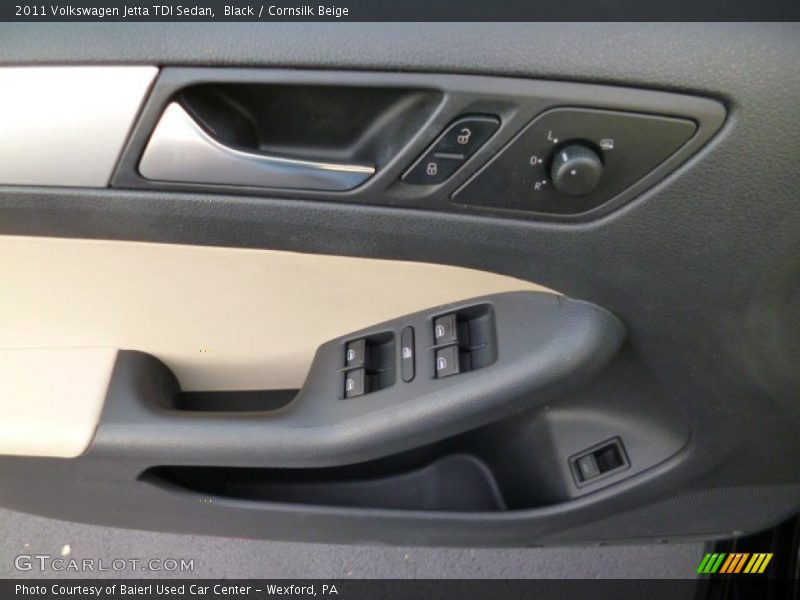 Black / Cornsilk Beige 2011 Volkswagen Jetta TDI Sedan