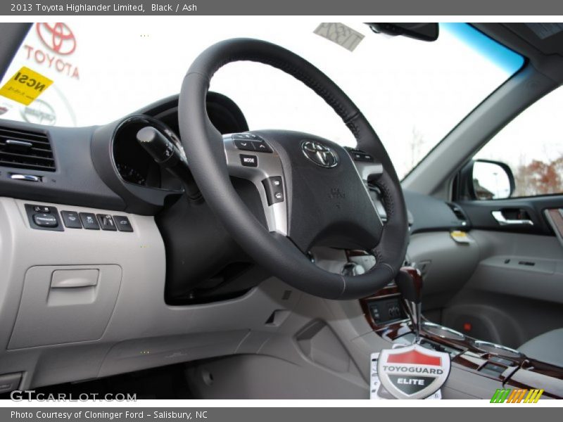 Black / Ash 2013 Toyota Highlander Limited