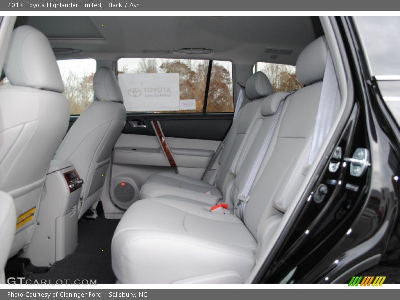 Black / Ash 2013 Toyota Highlander Limited
