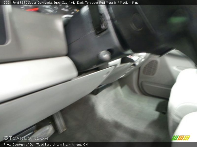 Dark Toreador Red Metallic / Medium Flint 2004 Ford F350 Super Duty Lariat SuperCab 4x4