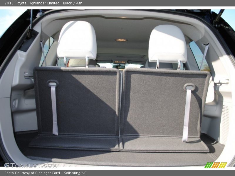 Black / Ash 2013 Toyota Highlander Limited