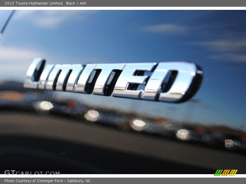 Black / Ash 2013 Toyota Highlander Limited