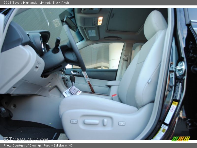 Black / Ash 2013 Toyota Highlander Limited
