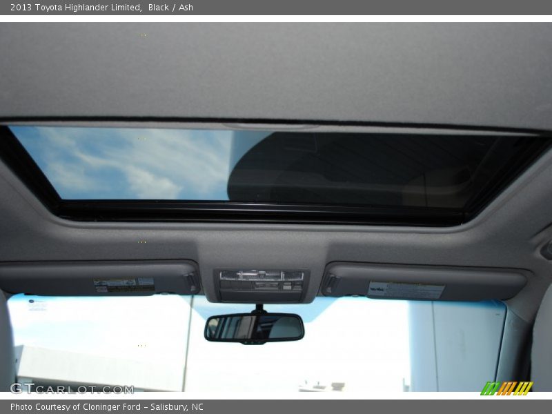 Black / Ash 2013 Toyota Highlander Limited